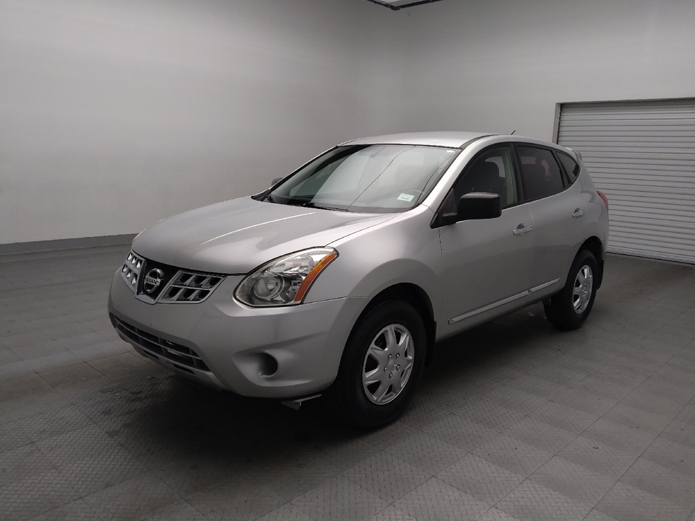 2013 Nissan Rogue S's photo